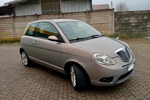 ypsilon 1.4 b