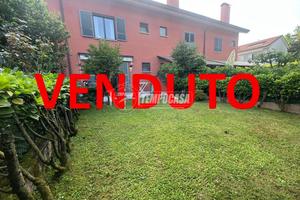Villa a Schiera a Arese 4 locali