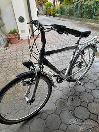 bicicletta da turismo 