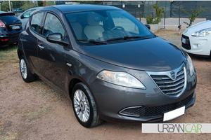 Lancia Ypsilon 1.3 Mjt Cv 95 5p Platinum - GARANZI