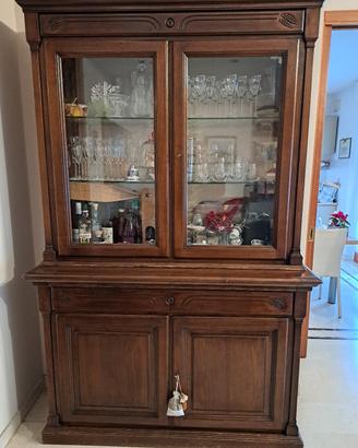 Credenza 