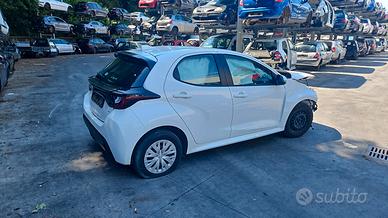 TOYOTA YARIS 2021 SOLO PER RICAMBI