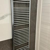 Termo arredo zehnder in acciaio cromato