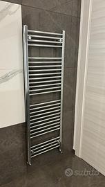 Termo arredo zehnder in acciaio cromato