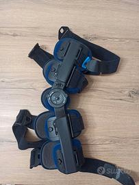 Tutore lungo rigido articolato