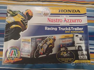 Modellino Italeri Camion e moto Honda Valentino 