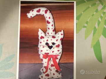 Stampo di carta per gatto fermaporta