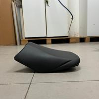 SELLA PILOTA APRILIA RS 125