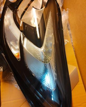 FARO ANTERIORE SINISTRO OPEL CORSA E - NUOVO