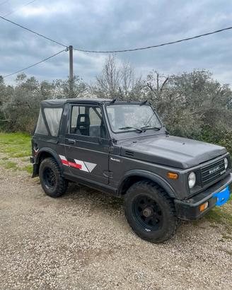 Suzuki samurai/sj413