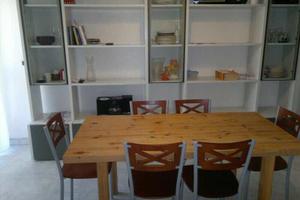 Ampia e luminosa camera al 4 piano appart elegante