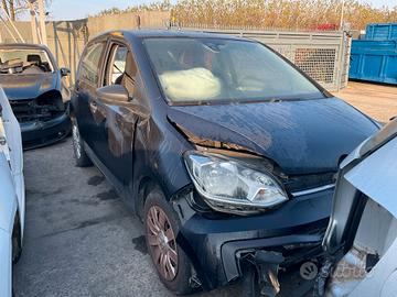 Volkswagen Up 2021 CHY 1.0 B per ricambi