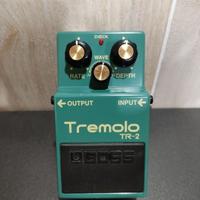 Pedalina BOSS Tremolo TR-2