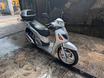HONDA SH 125 