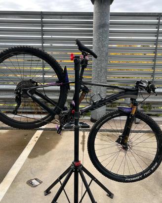 Canyon Lux MTB Full accessoriata