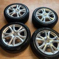 4 cerchi con 4 gomme 195 55 r16