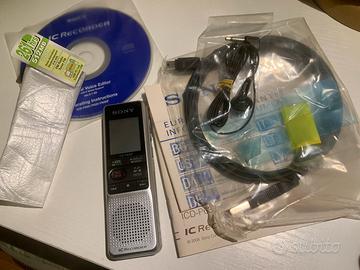 Sony Registratore Digitale Vocale/Radio integrata