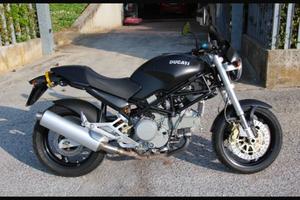 Ducati monster dark 750
