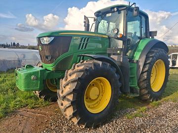Trattore JOHN DEERE mod. 6170M