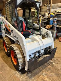 Bobcat 751 anno 2000 a norma con accessori