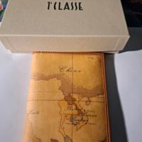 portapassaporto 1classe Alviero Martini