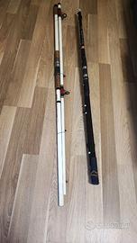 Due Canne da pesca Surf Casting molto datate