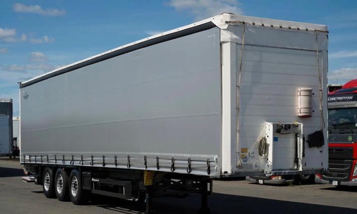 Semirimorchio centinato con sponda Schmitz 2016