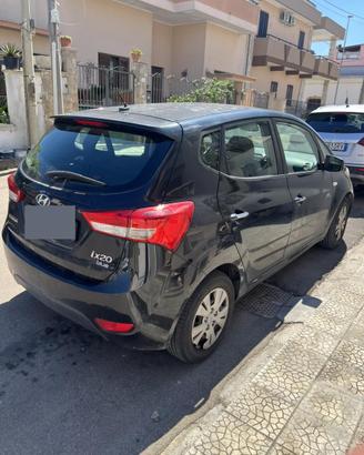 Hyundai ix20 1.4 light