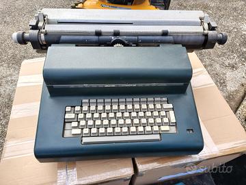 macchina da scarivere 