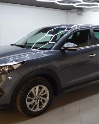 HYUNDAI Tucson 1.7 CRDi XPossible
