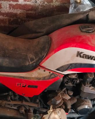 Kawasaki GPZ 550 radiata EXPORT 