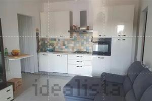 Tiburtina trilocale con balcone e posto auto