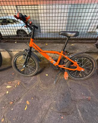 Bicicletta Btwin Discovery 16 pollici + due bici