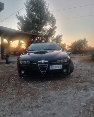 Alfa Romeo 159