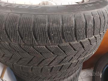 Cerchi e gomme invernali BMW X5 - 255/55 R18