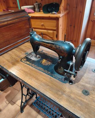 Macchina da cucire Singer 1907