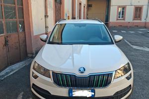 skoda karoq 1.5 tsi  150 cv dsg automatica