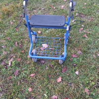 Deambulatore per anziani