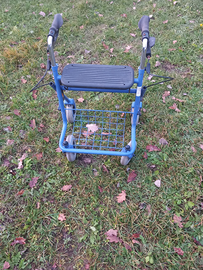 Deambulatore per anziani