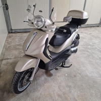 Piaggio Beverly 500