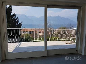 Germignaga attico con vista lago