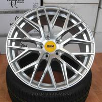 Cerchi in lega 18 MAM RS4 Argento opaco FORD AUDI