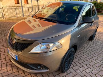 Lancia Ypsilon 1.2 69 CV 5 porte GPL Ecochic Elefa