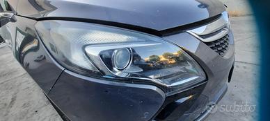 OPEL ZAFIRA 2012 - FARO ANTERIORE DESTRO