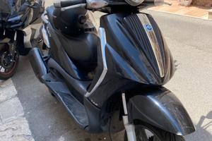 Beverly 125 tourer