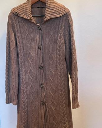 Cappotto in maglia con gonna coordinata