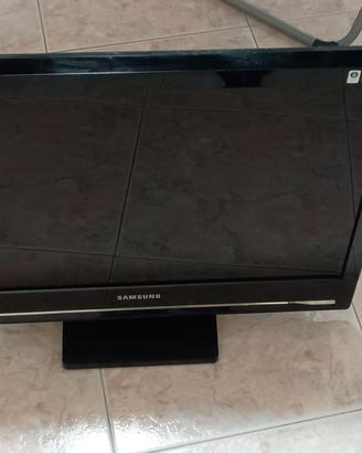 Monitor  Samsung SyncMaster 225MD (22 pollici)