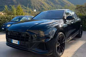 audi q8 s line total black sport