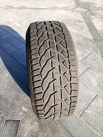 gomme per la macchina 