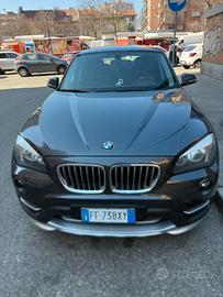 Auto bmw x1